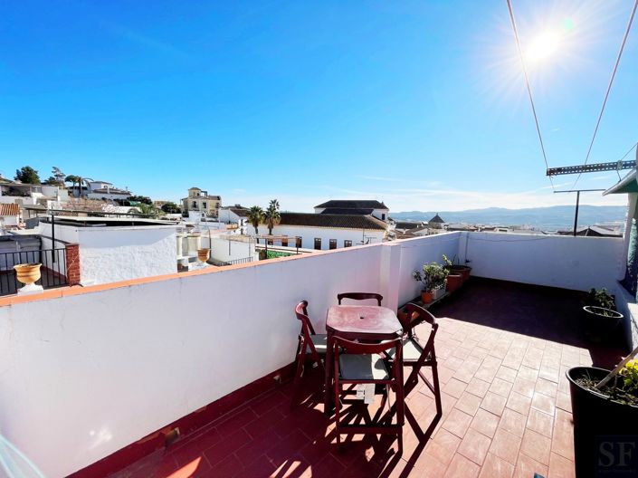 Image No.13-3 Bed Townhouse for sale