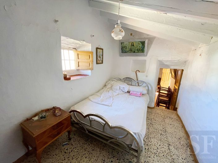 Image No.5-3 Bed Townhouse for sale