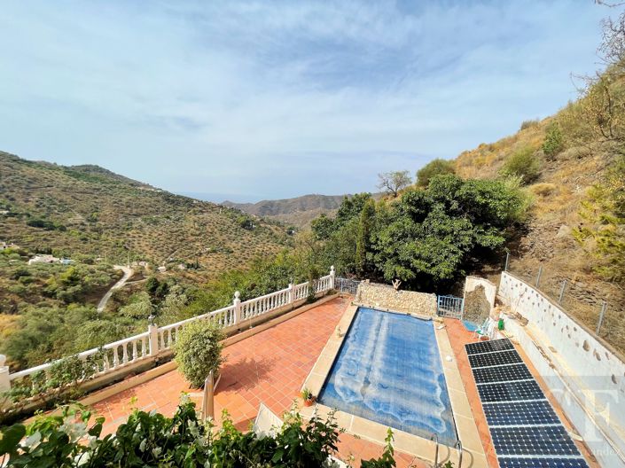 Image No.8-4 Bed Villa for sale