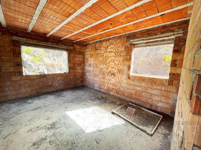 Image No.11-2 Bed Villa for sale