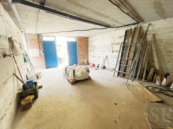 Image No.15-3 Bed Townhouse for sale