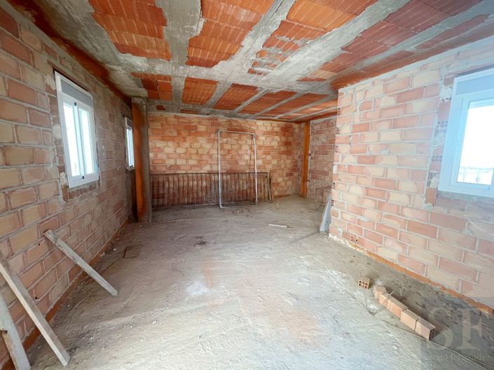 Image No.15-Townhouse for sale