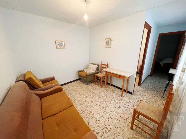 Image No.6-12 Bed Townhouse for sale