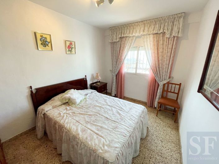 Image No.9-4 Bed Townhouse for sale