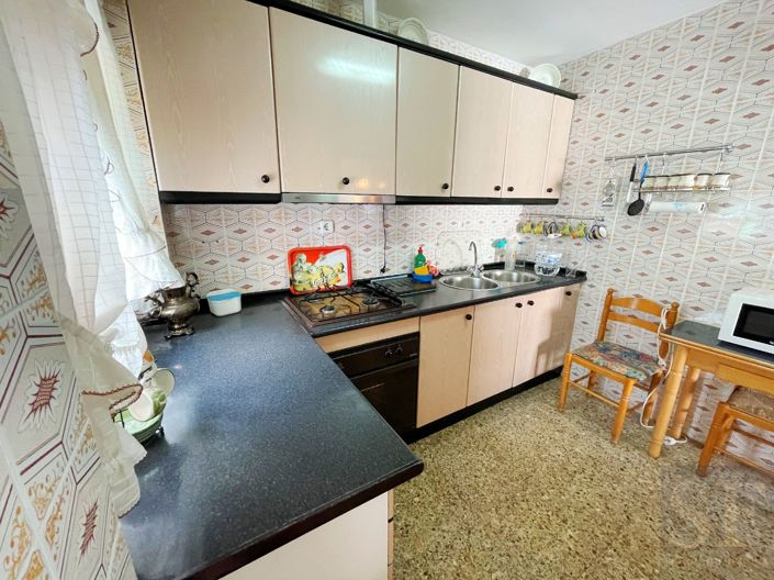 Image No.5-4 Bed Townhouse for sale