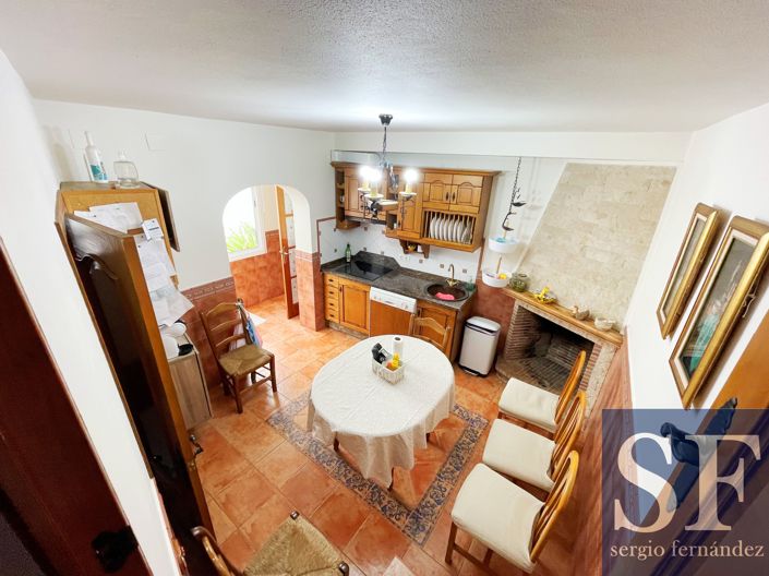 Image No.13-3 Bed Townhouse for sale