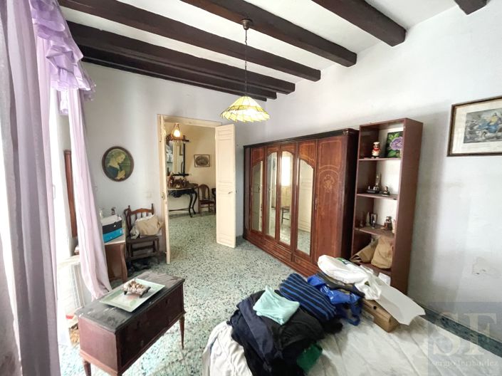 Image No.3-6 Bed Townhouse for sale