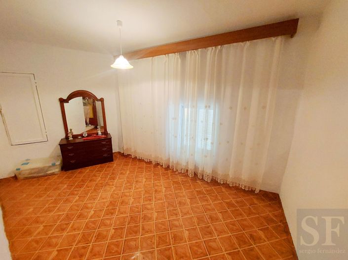 Image No.7-4 Bed Townhouse for sale