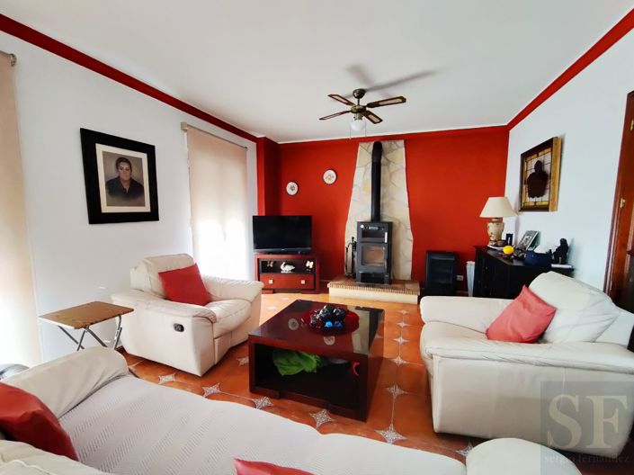 Image No.4-4 Bed Villa for sale