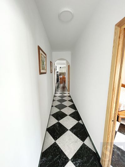 Image No.14-2 Bed Townhouse for sale