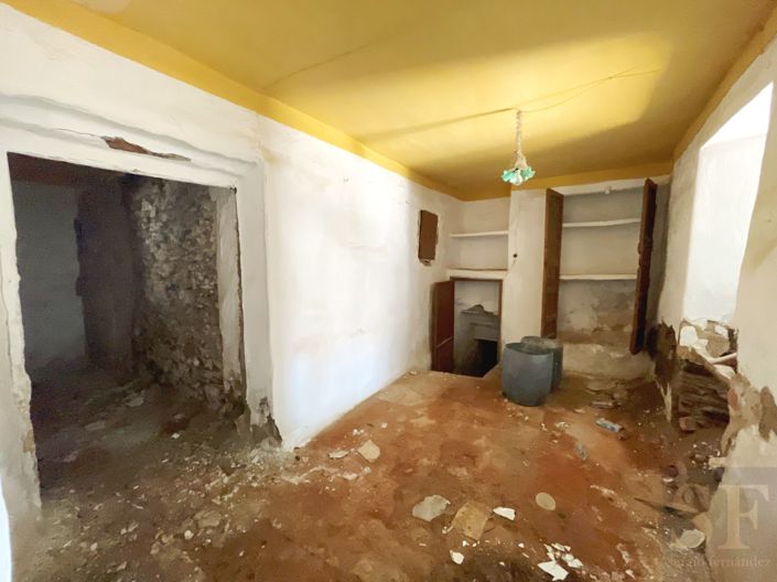 Image No.11-Townhouse for sale