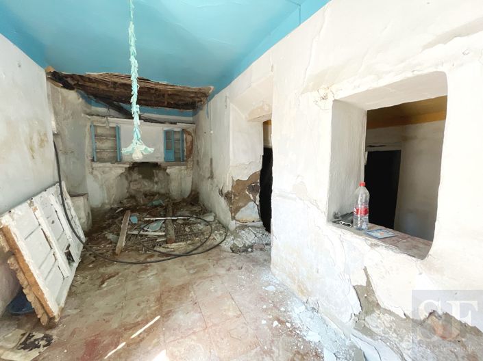 Image No.9-Townhouse for sale