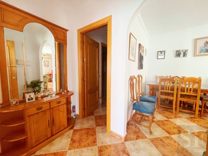 Image No.3-3 Bed Townhouse for sale