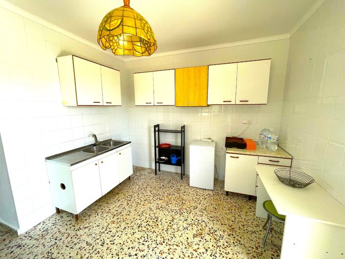 Image No.12-4 Bed Villa for sale