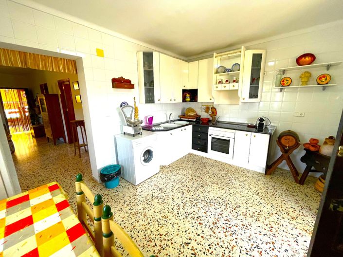 Image No.5-4 Bed Villa for sale