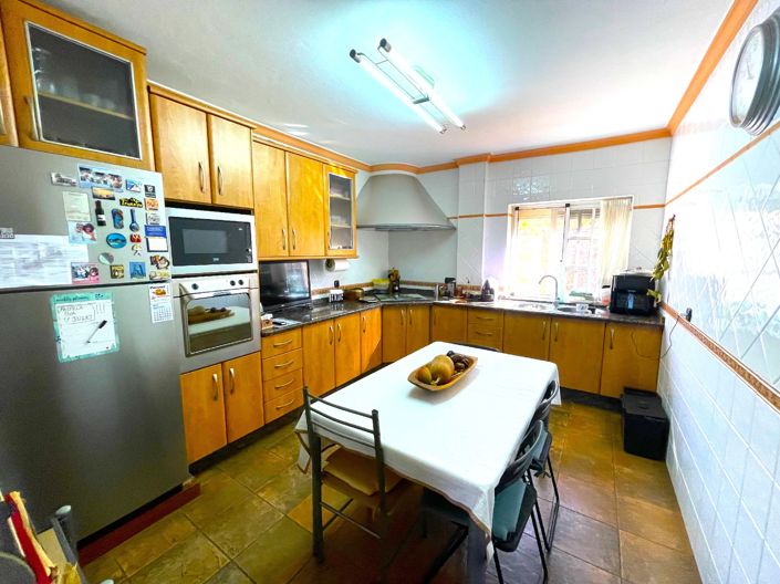 Image No.6-4 Bed Townhouse for sale