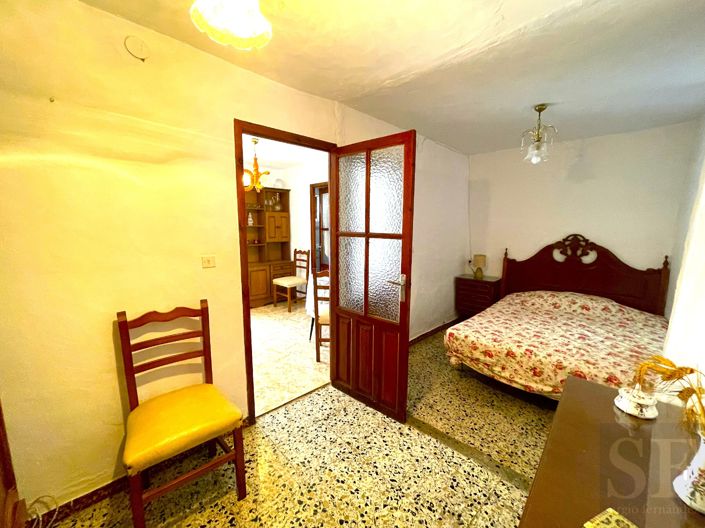 Image No.8-4 Bed Townhouse for sale