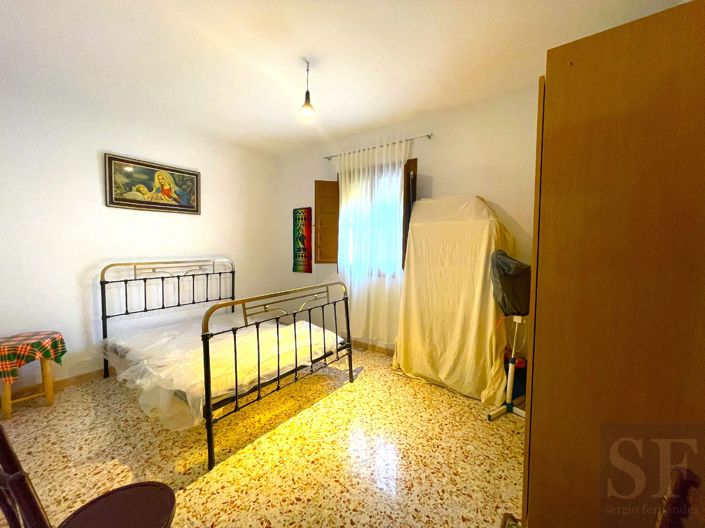 Image No.10-5 Bed Townhouse for sale