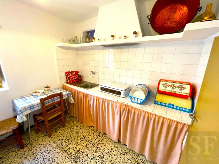 Image No.4-4 Bed Townhouse for sale