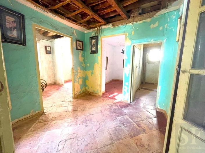 Image No.5-7 Bed Townhouse for sale