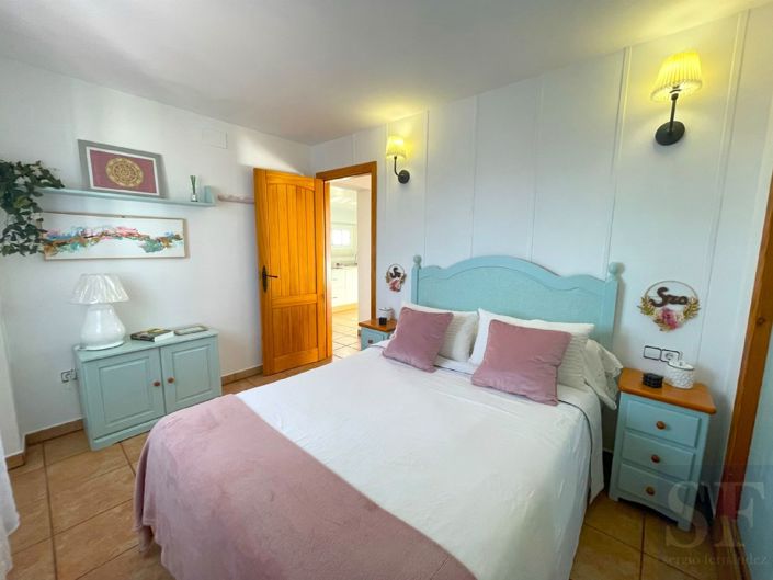 Image No.18-4 Bed Villa for sale