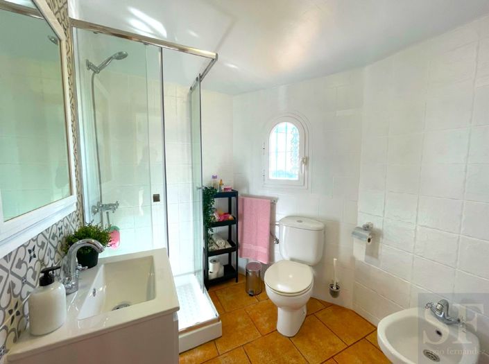 Image No.19-4 Bed Villa for sale