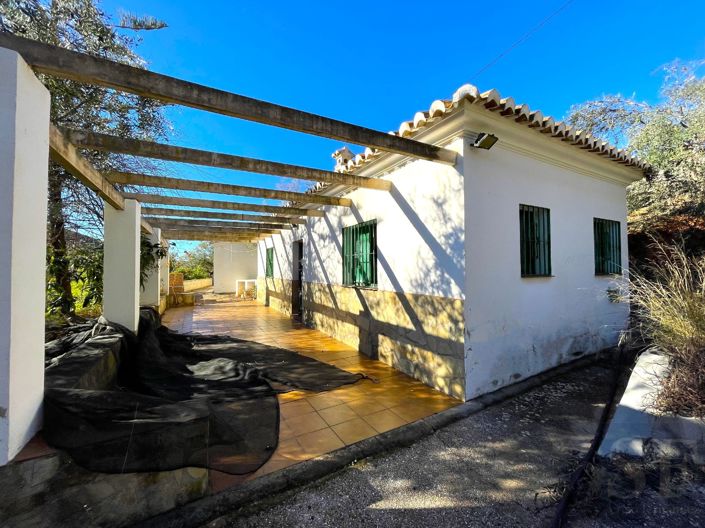 Image No.3-1 Bed Villa for sale