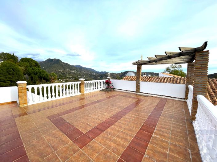 Image No.16-6 Bed Villa for sale