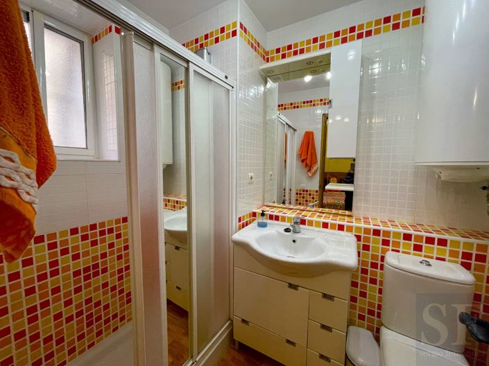 Image No.19-7 Bed Townhouse for sale