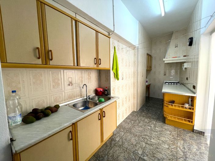 Image No.6-7 Bed Townhouse for sale