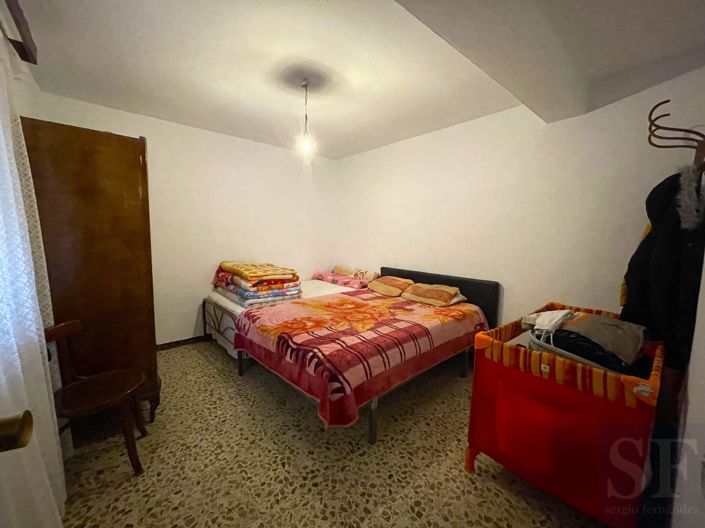 Image No.12-3 Bed Townhouse for sale