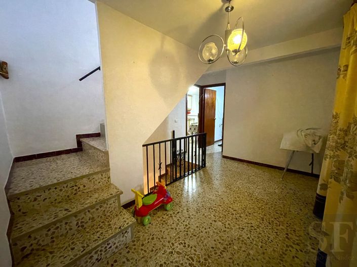 Image No.7-3 Bed Townhouse for sale