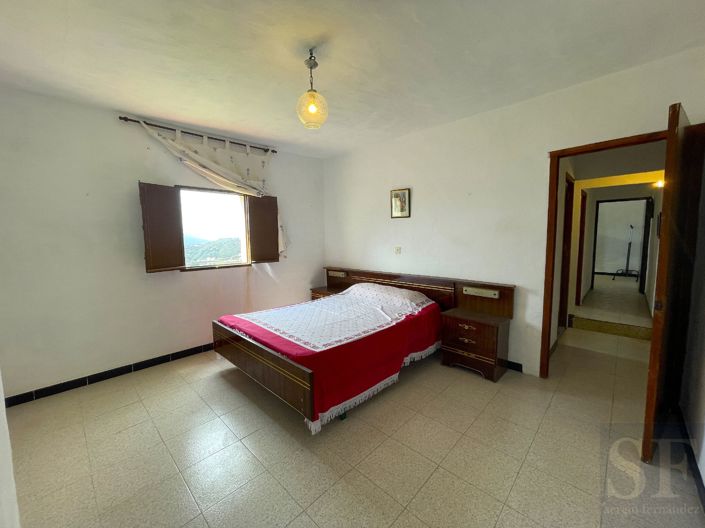 Image No.10-3 Bed Villa for sale