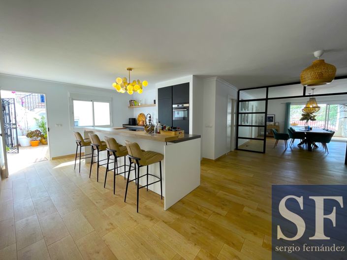 Image No.3-3 Bed Apartment for sale