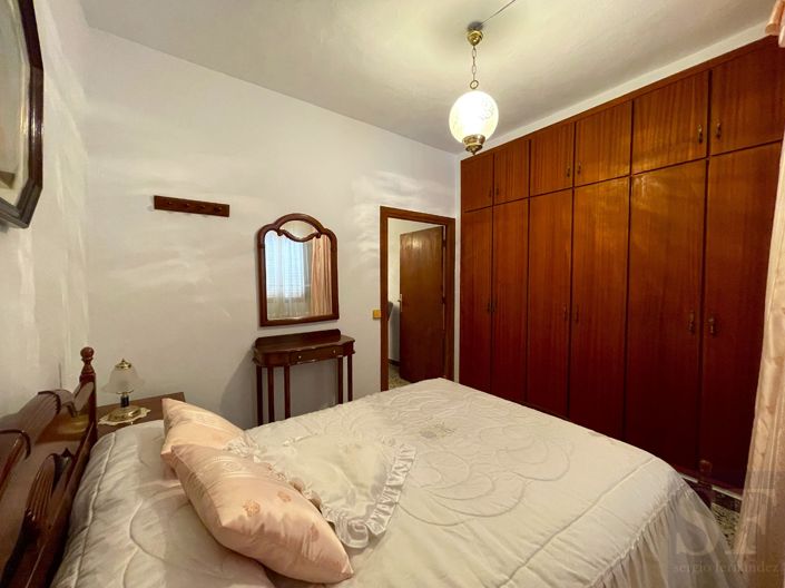 Image No.7-3 Bed Townhouse for sale