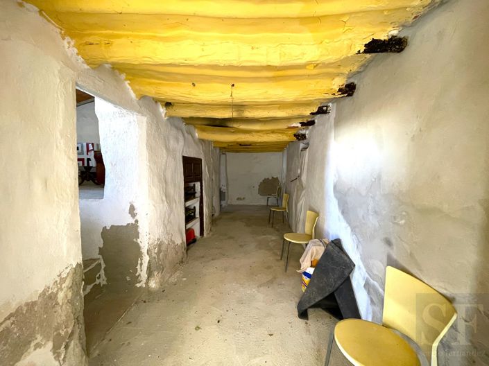 Image No.2-Townhouse for sale