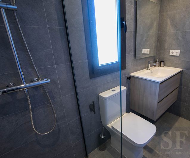 Image No.10-4 Bed Villa for sale