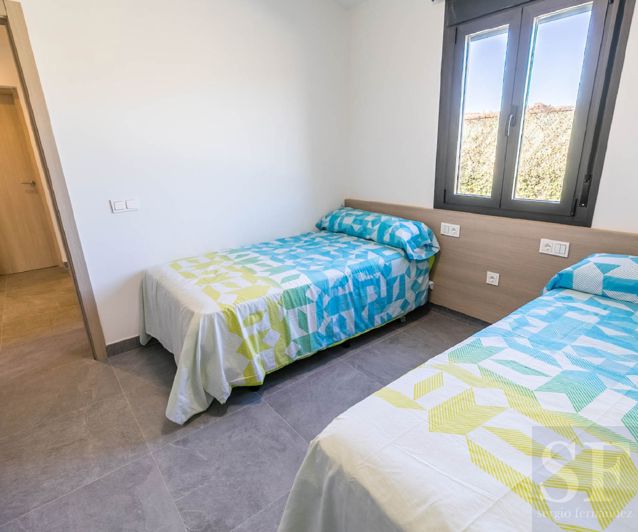 Image No.12-4 Bed Villa for sale