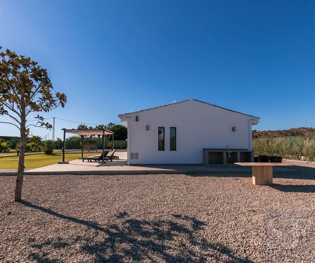 Image No.15-4 Bed Villa for sale