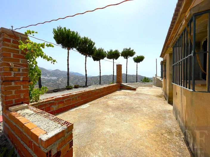 Image No.13-2 Bed Villa for sale