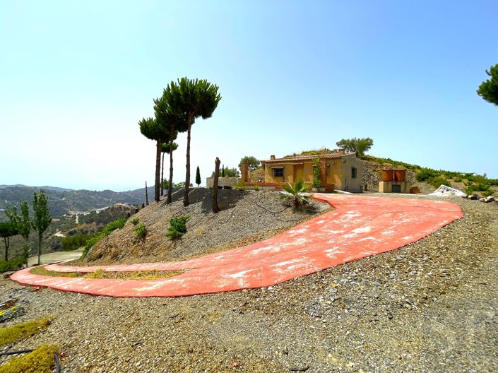 Image No.16-2 Bed Villa for sale