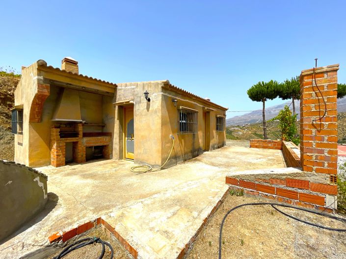 Image No.2-2 Bed Villa for sale