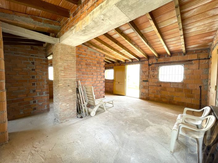 Image No.4-2 Bed Villa for sale