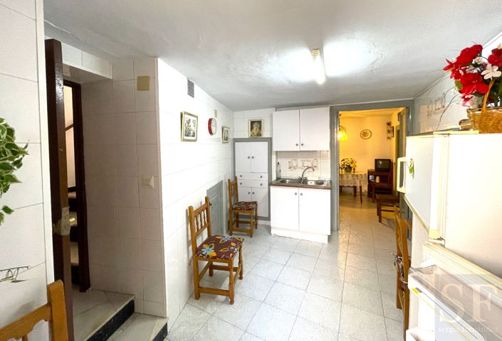 Image No.2-3 Bed Townhouse for sale