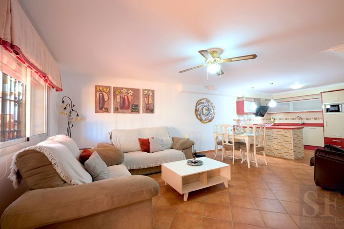 Image No.2-3 Bed Villa for sale