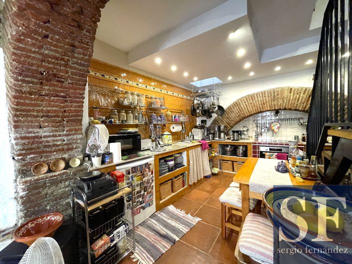 Image No.3-2 Bed Townhouse for sale