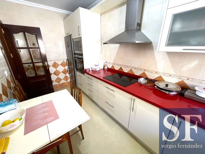 Image No.5-3 Bed Townhouse for sale