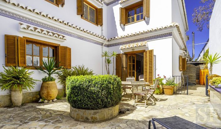 Image No.14-5 Bed Villa for sale