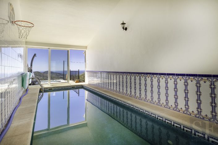 Image No.19-5 Bed Villa for sale