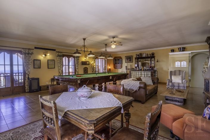 Image No.7-5 Bed Villa for sale